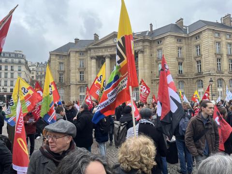 militants du SnesupFSU le 11 février place du Panthéon